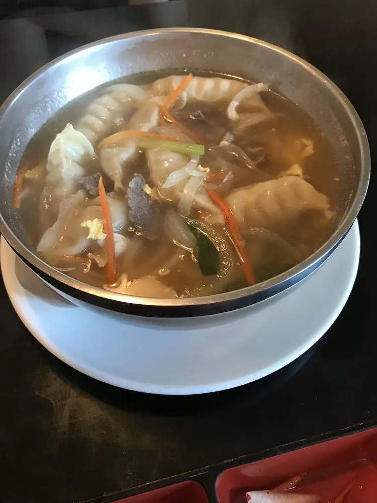 Mandu Guk